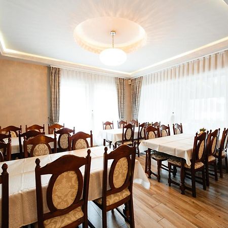 Aries Vartop Dış mekan fotoğraf